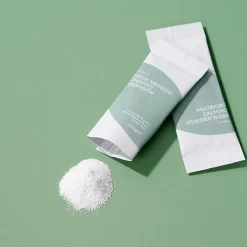 [Isntree] Mugwort Calming Powder Wash