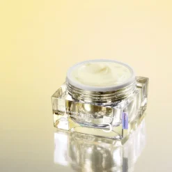 [Numbuzin] No.5+ Glutathione Vitamin Dark Spot Laser Cream