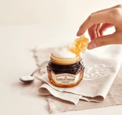 [Skinfood] Royal Honey Propolis Enrich Barrier Cream