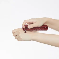 [VT Cosmetics] Red Booster Reedle Shot 100